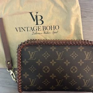 Louis Vuitton Orsay Clutch